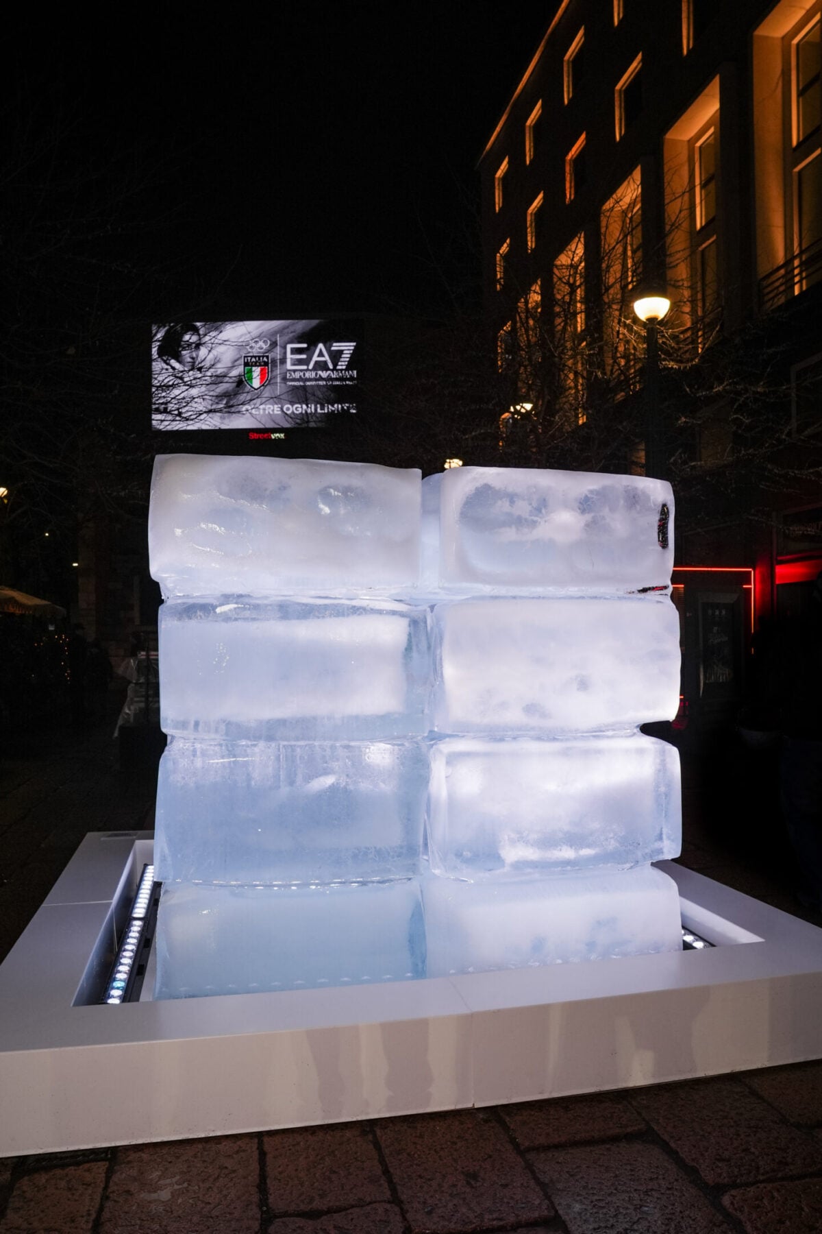 EA7 Emporio Armani fa poker con le Olimpiadi