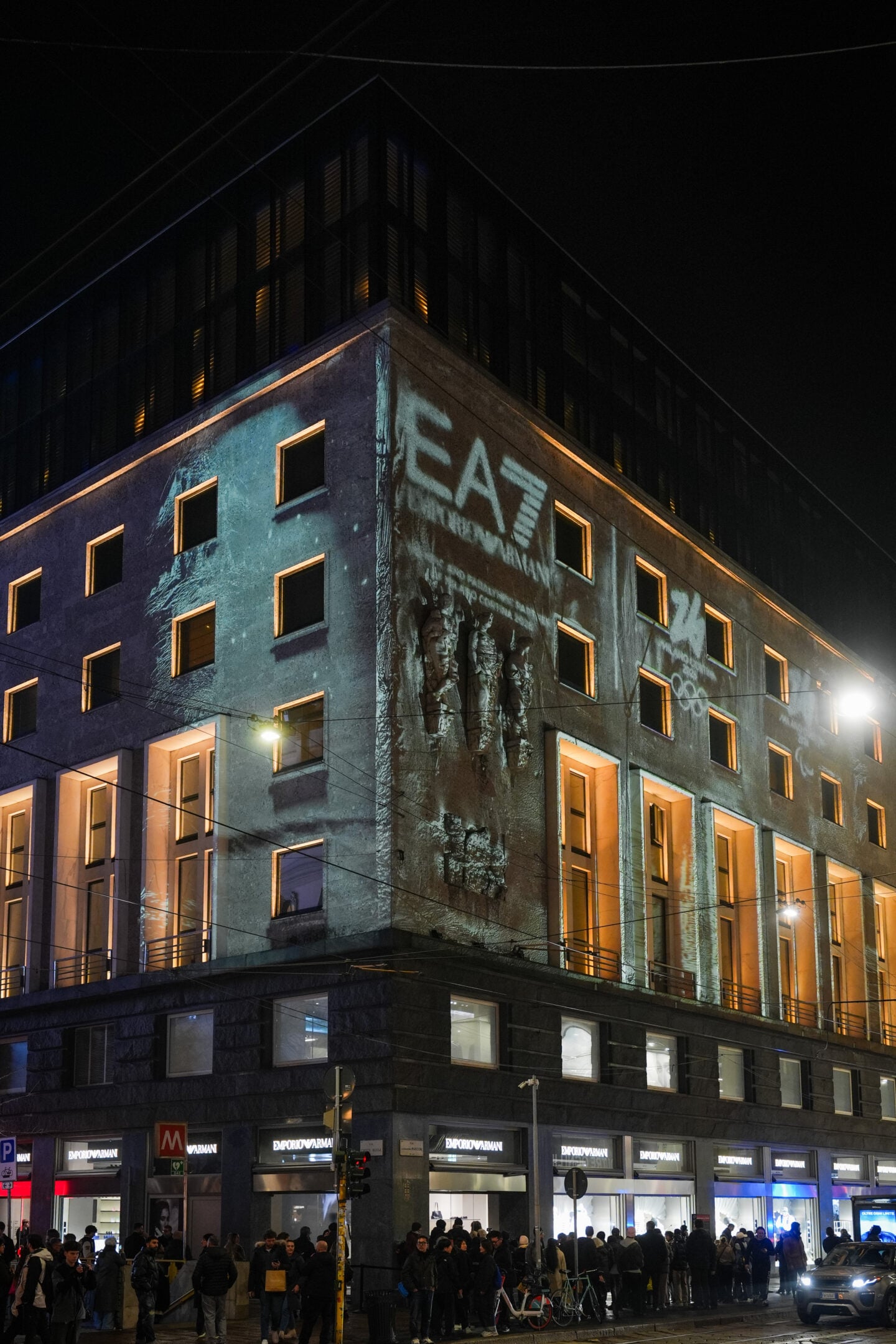 EA7 Emporio Armani fa poker con le Olimpiadi