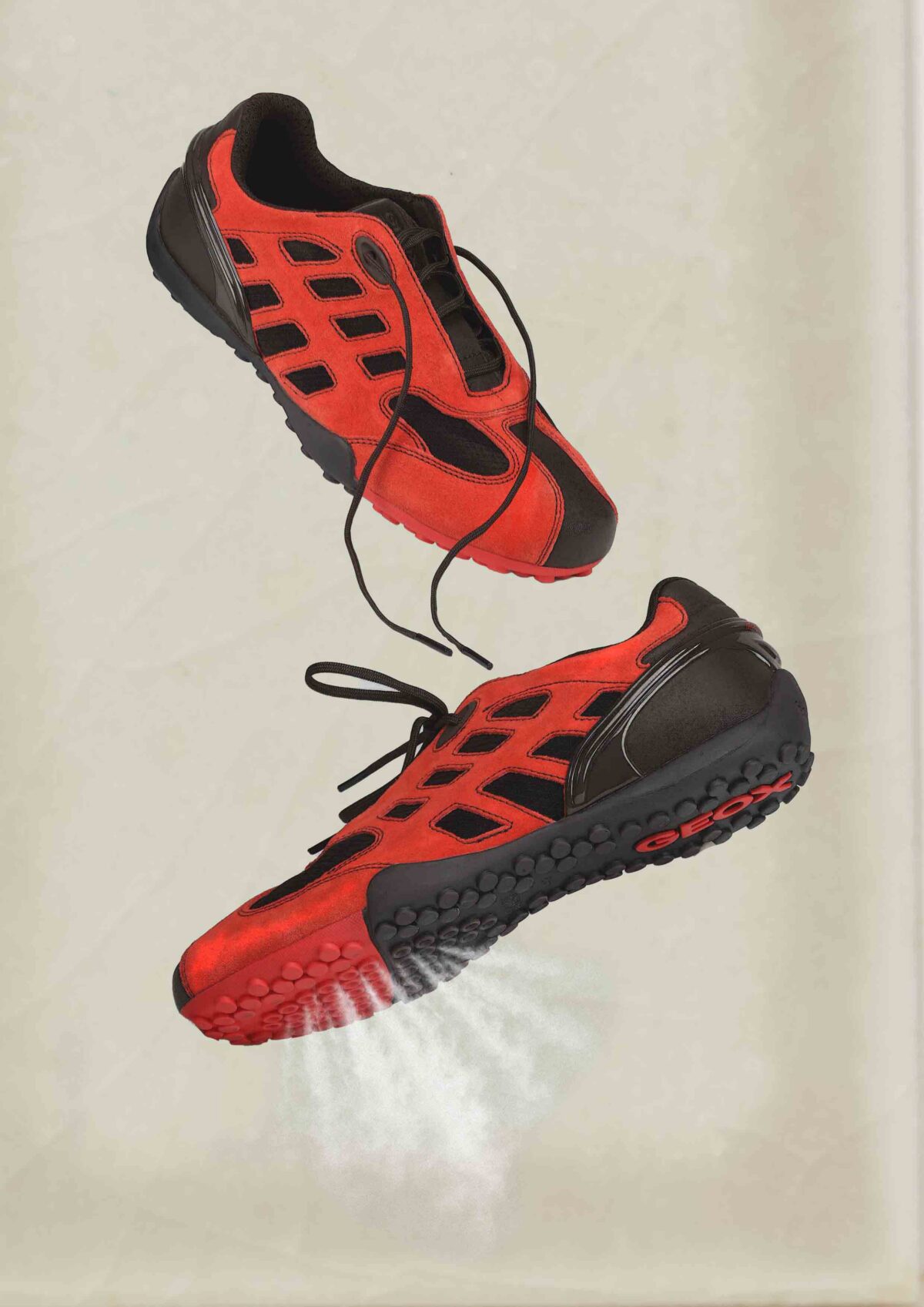 Geox celebra 20 anni di Snake: la nuova collaborazione con Robyn Lynch