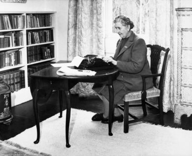 Agatha Christie, 50 anni fa l’addio alla regina del giallo