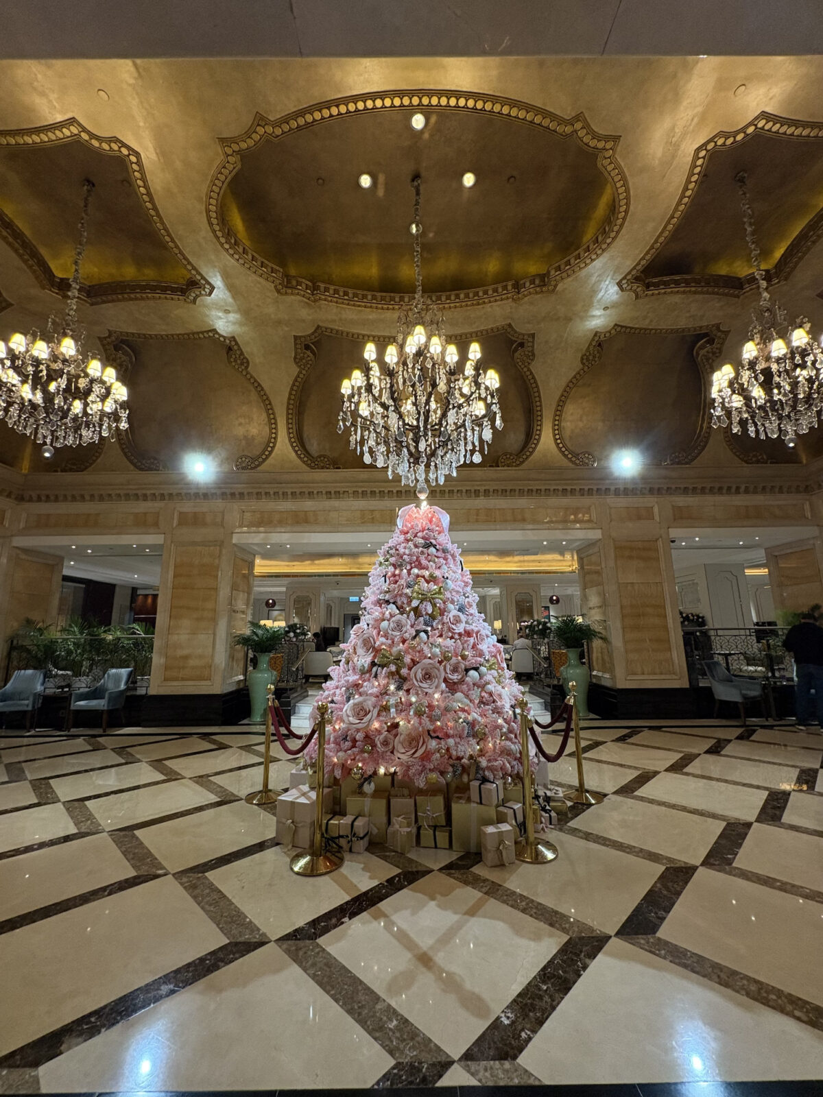 Hong Kong, l’arte della pausa (di lusso) in una città che non si ferma Hong Kong, l’arte della pausa (di lusso) in una città che non si ferma