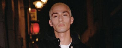 Mikah: chi è l’artista che ha fatto del viaggio la sua identità musicale