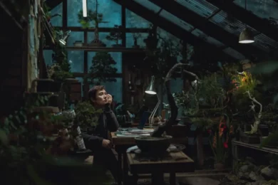 No Other Choice: perché i colori costruiscono la trama e rivelano la paura di perdere tutto