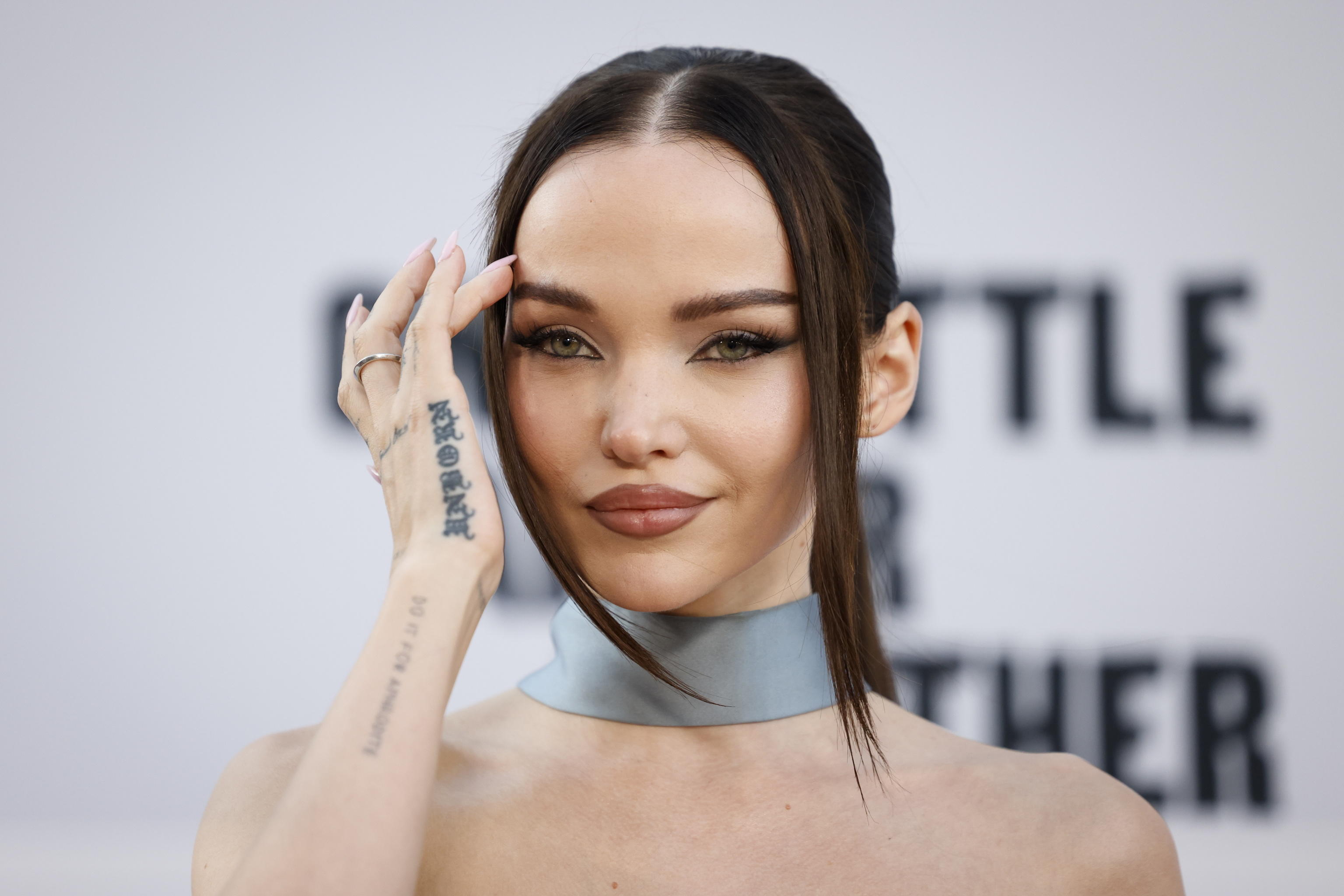 Chi è Dove Cameron, la futura moglie di Damiano David: carriera, amore e fidanzamento Chi è Dove Cameron, la futura moglie di Damiano David: carriera, amore e fidanzamento