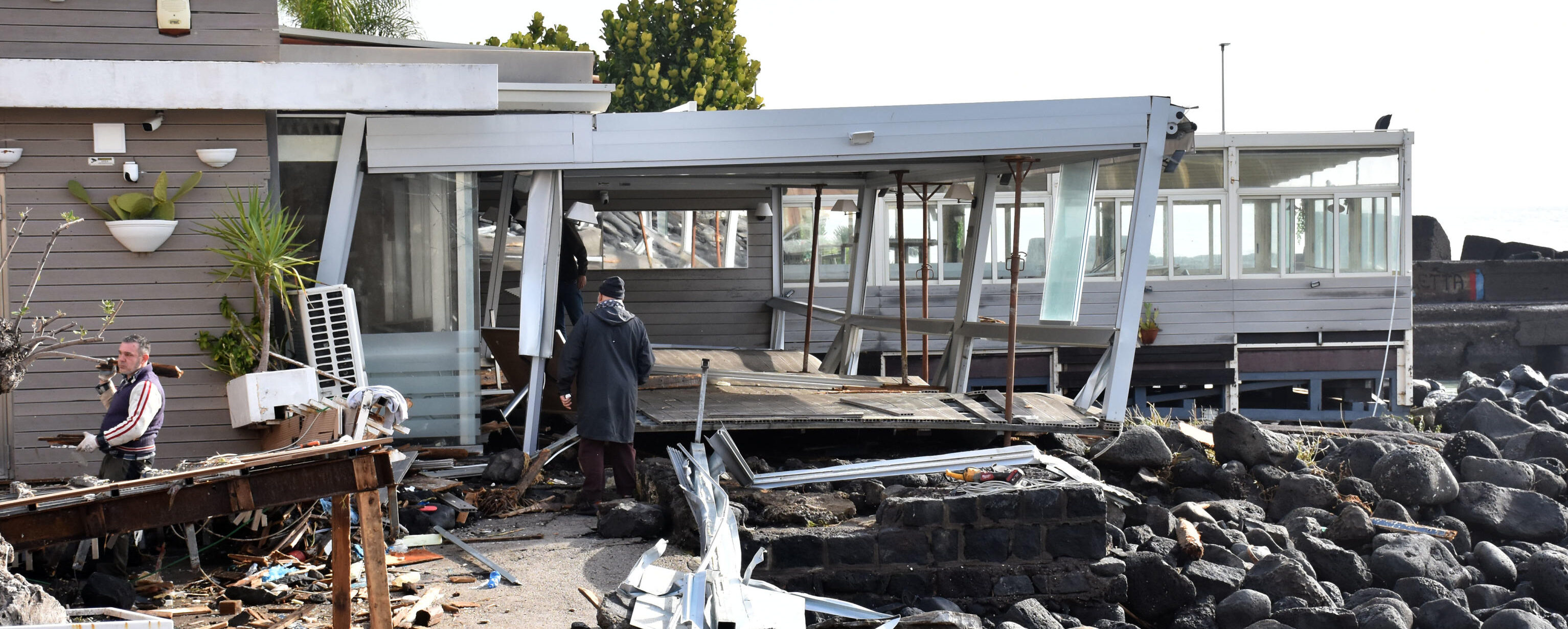 Ciclone Harry, le aziende travolte rischiano di perdere gli aiuti per colpa delle polizze green