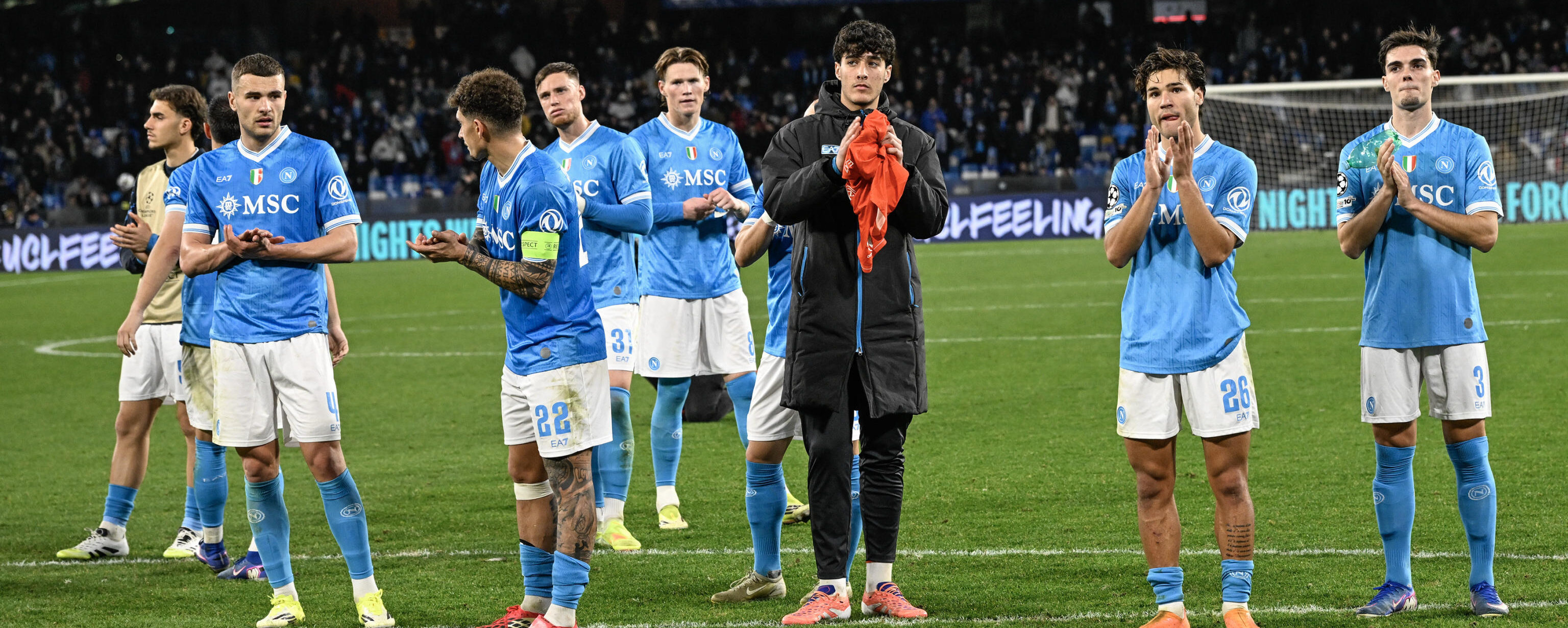 Flop Napoli, le altre al playoff: i verdetti dell’ultima giornata della Champions League Flop Napoli, le altre al playoff: i verdetti dell’ultima giornata della Champions League