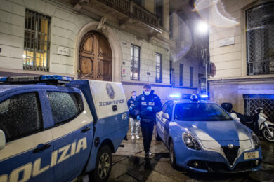 Mistero in via Nerino, banchiere ucraino precipita dal quarto piano. Probabile omicidio
