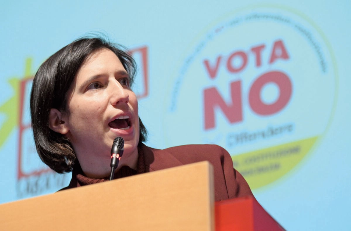 Il No si aggrappa all’accozzaglia rossa: cantanti, Nobel e toghe militanti contro la riforma Nordio