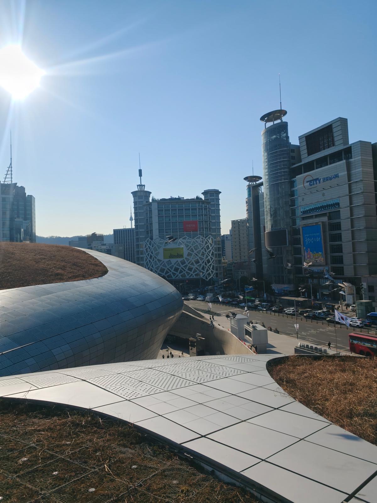 Insta360 X4 Air: la piccola rivoluzione che trasforma chiunque in regista (anche senza saperlo)