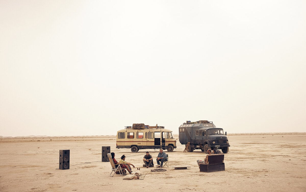 Perché Sirāt di Óliver Laxe è un film da vedere assolutamente Perché Sirāt di Óliver Laxe è un film da vedere assolutamente