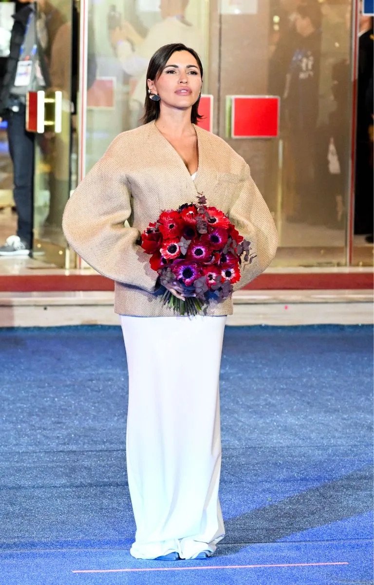 Sanremo 2026, tutti i look degli artisti sul green carpet