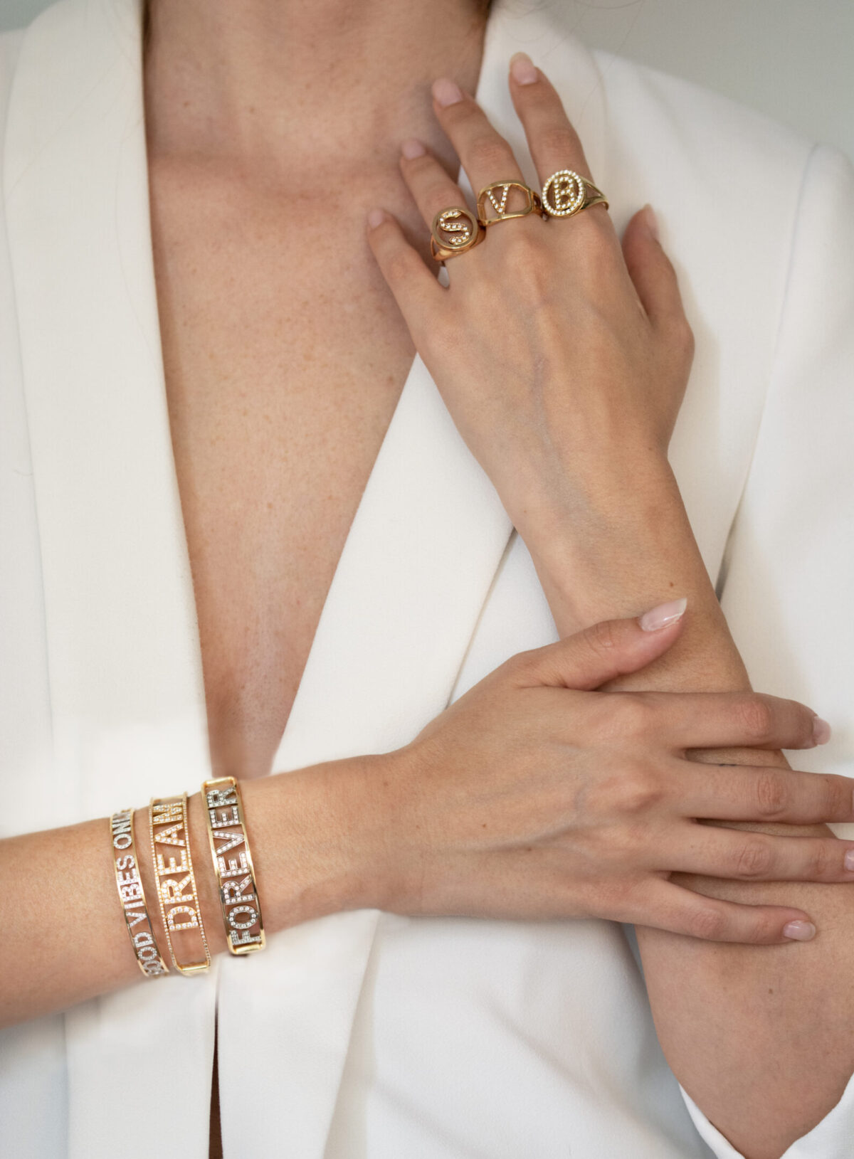 Galleria foto 'San Valentino, la vera storia del bracciale Only You' - foto 1