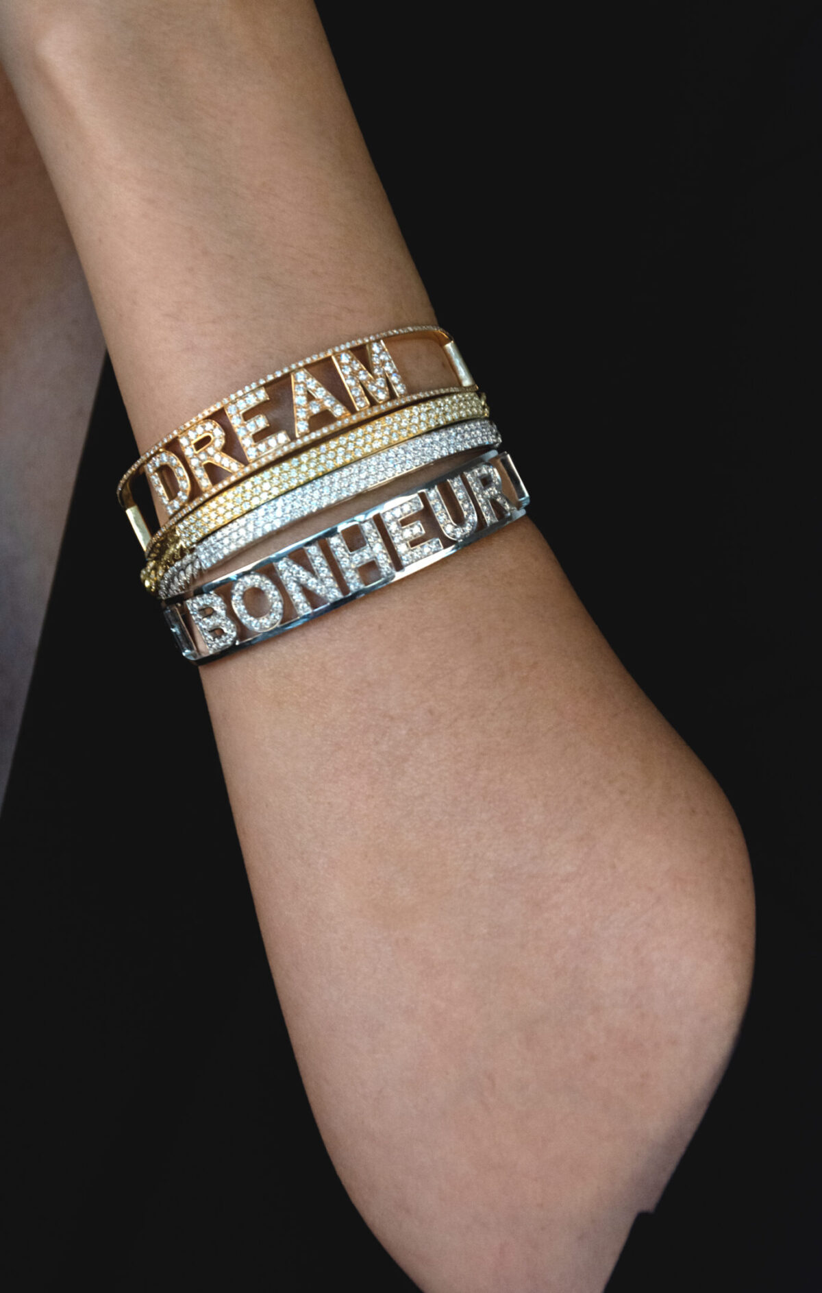 Galleria foto 'San Valentino, la vera storia del bracciale Only You' - foto 5