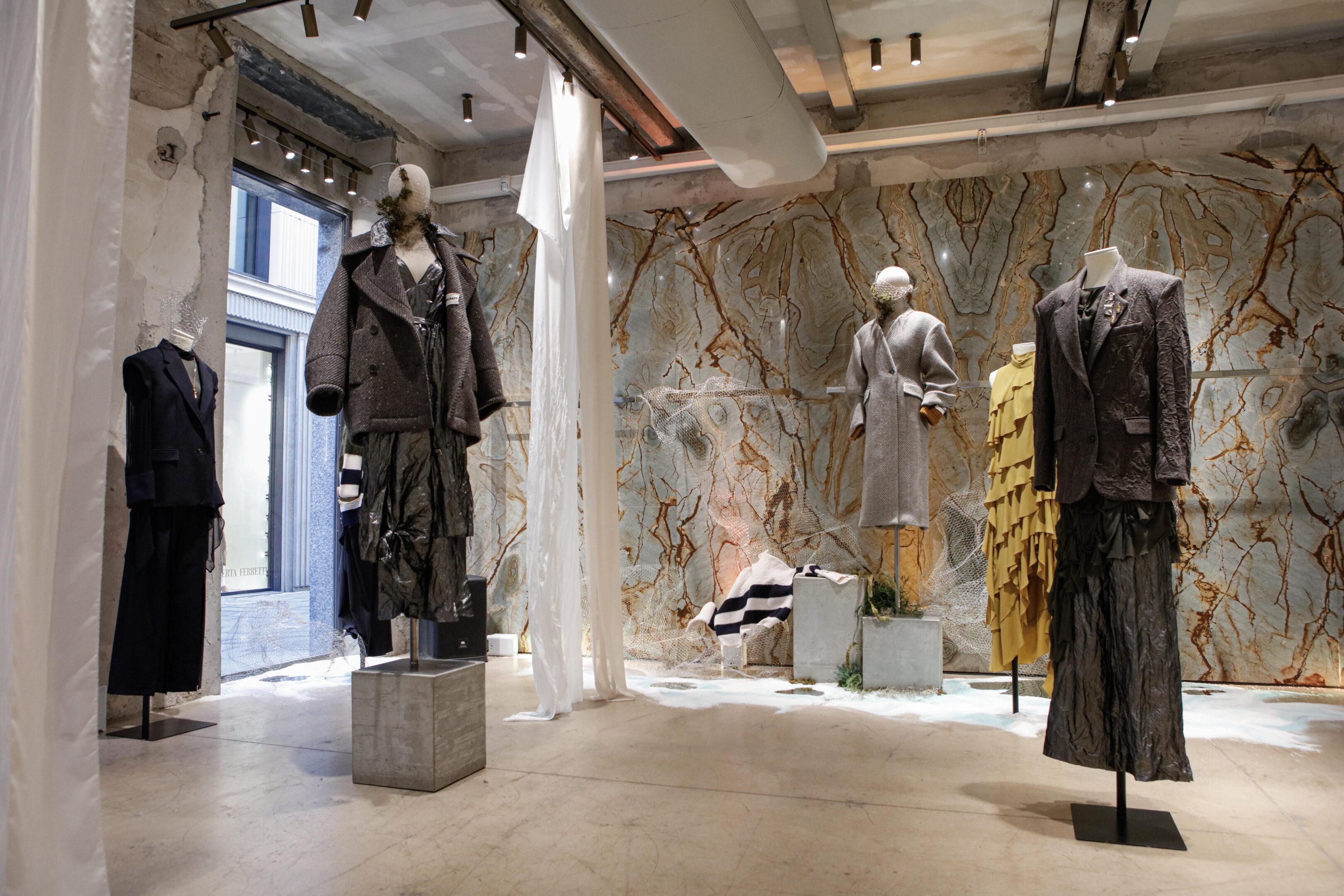 Erika Cavallini torna alla MFW con la direzione creativa di Fabrizio Corbo Erika Cavallini torna alla MFW con la direzione creativa di Fabrizio Corbo