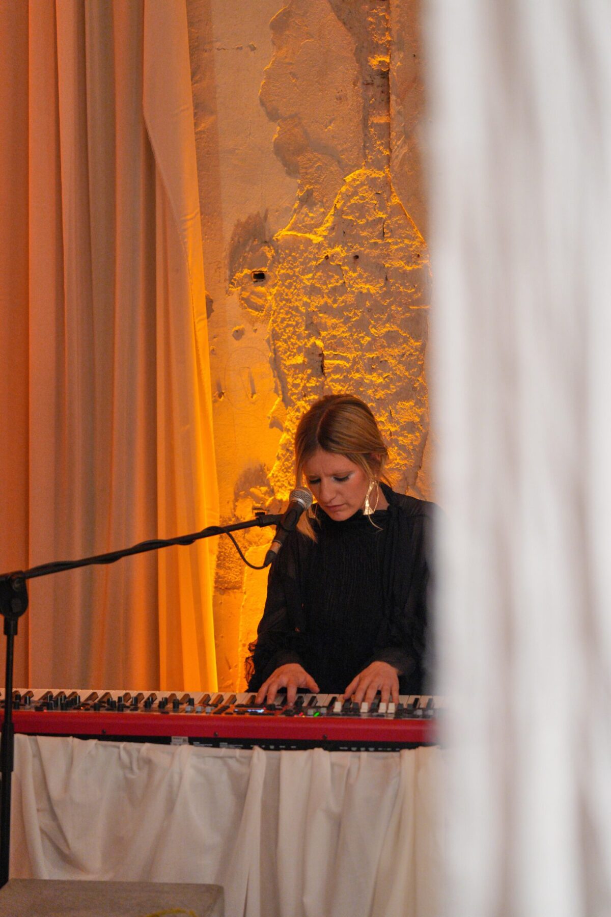 Erika Cavallini torna alla MFW con la direzione creativa di Fabrizio Corbo Erika Cavallini torna alla MFW con la direzione creativa di Fabrizio Corbo