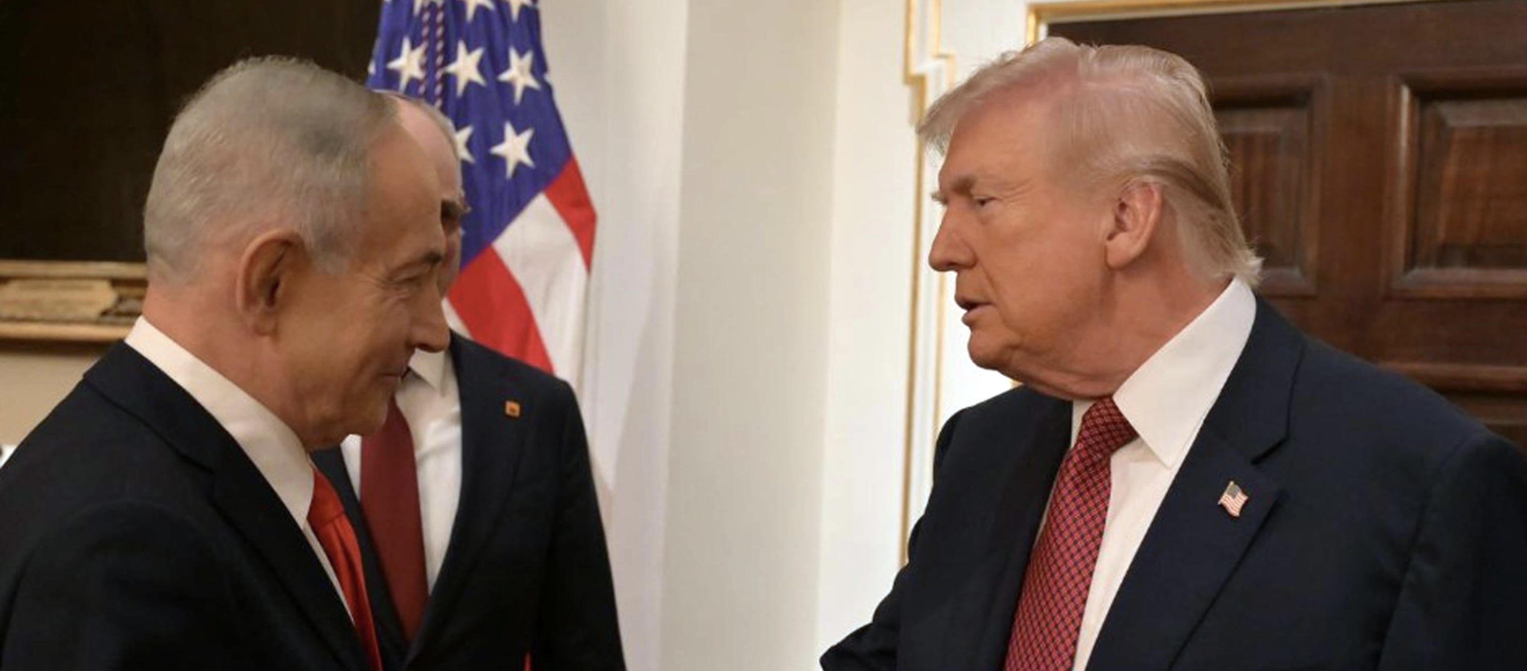 Iran, vertice Trump-Netanyahu: pressing su Teheran e flotta Usa verso il Golfo