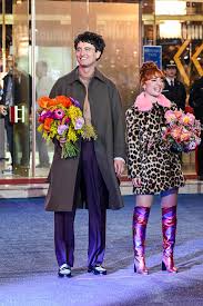 Sanremo 2026, tutti i look degli artisti sul green carpet