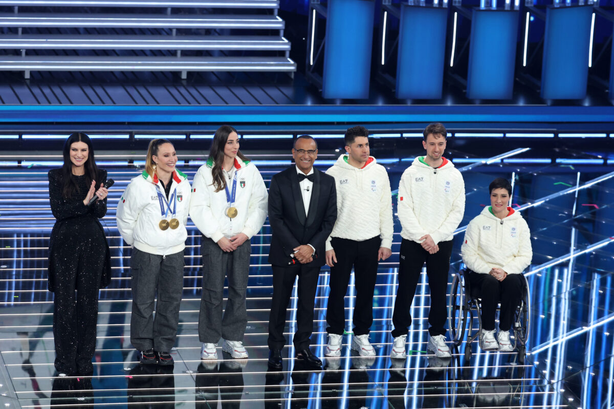 Sanremo 2026, le pagelle dei look della seconda serata