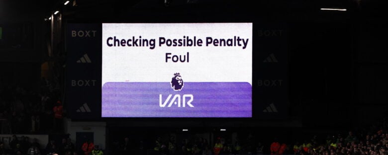 Ifab modifiche regole e protocollo Var: cosa cambia per espulsioni, ammonizioni, calci d'angolo e perdite di tempo dal Mondiale 2026