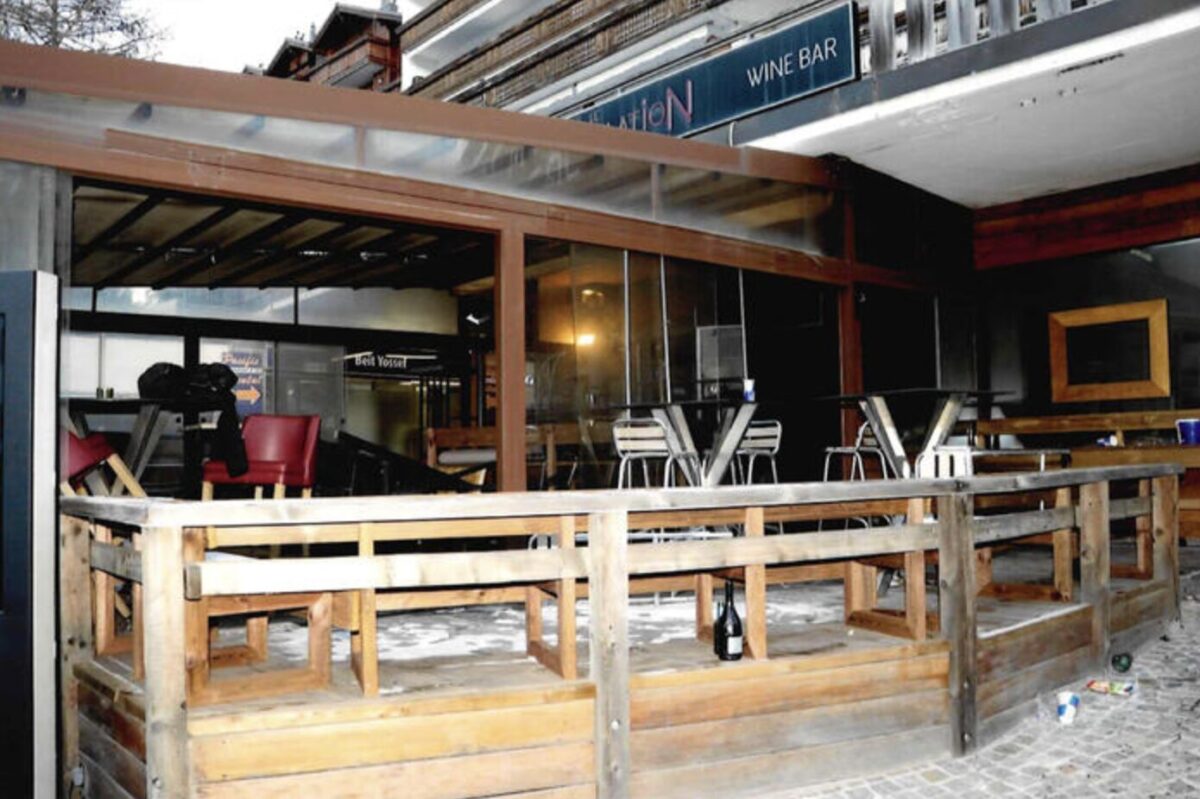 Crans Montana, le foto del Constellation dopo il rogo di Capodanno