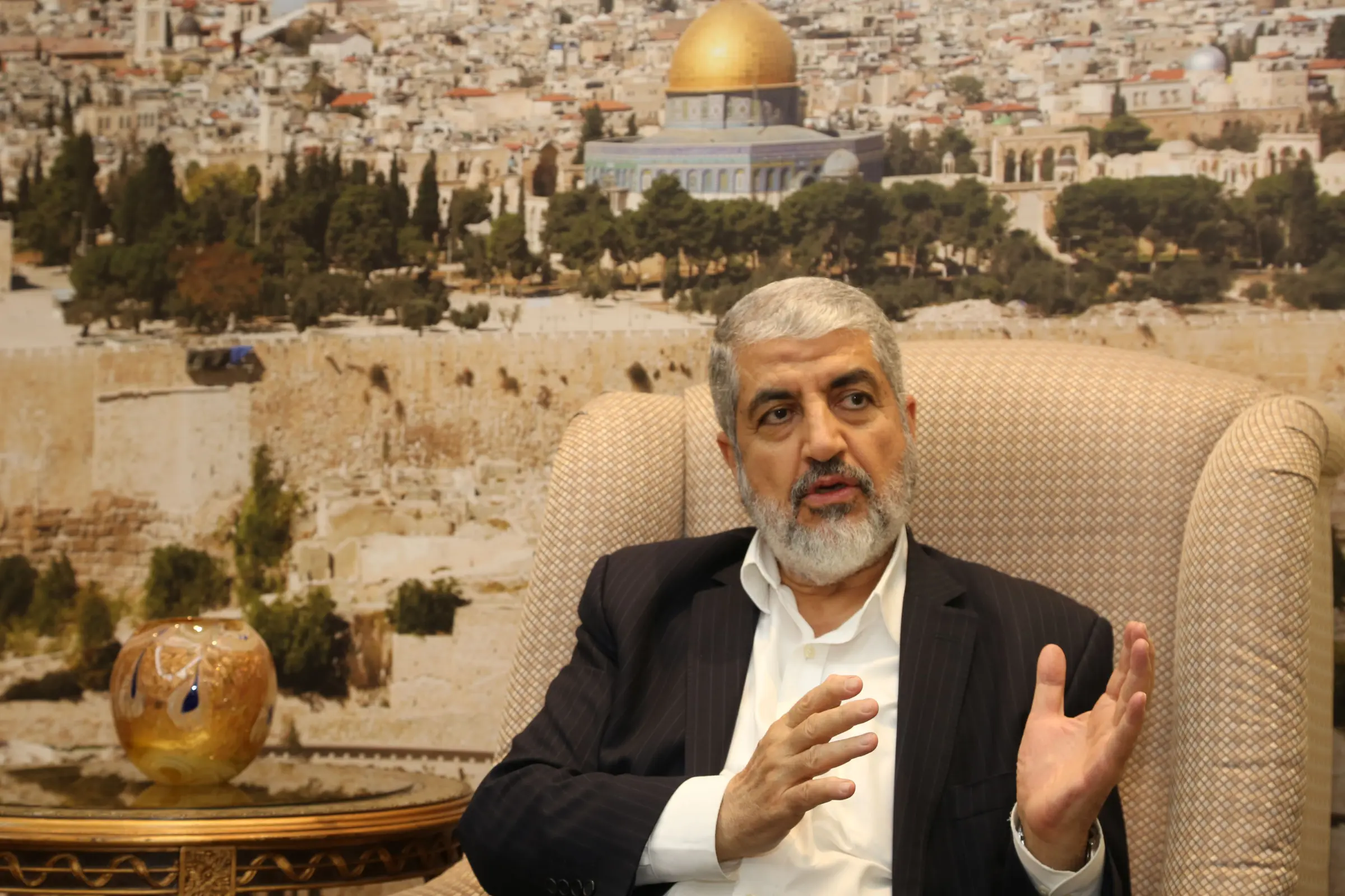 Hamas si riarma, Mashaal sfida Trump. Al Forum anche Albanese