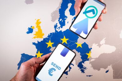 Euro digitale, svolta storica a Strasburgo: l’Europarlamento vota sì. Ecco cosa cambia