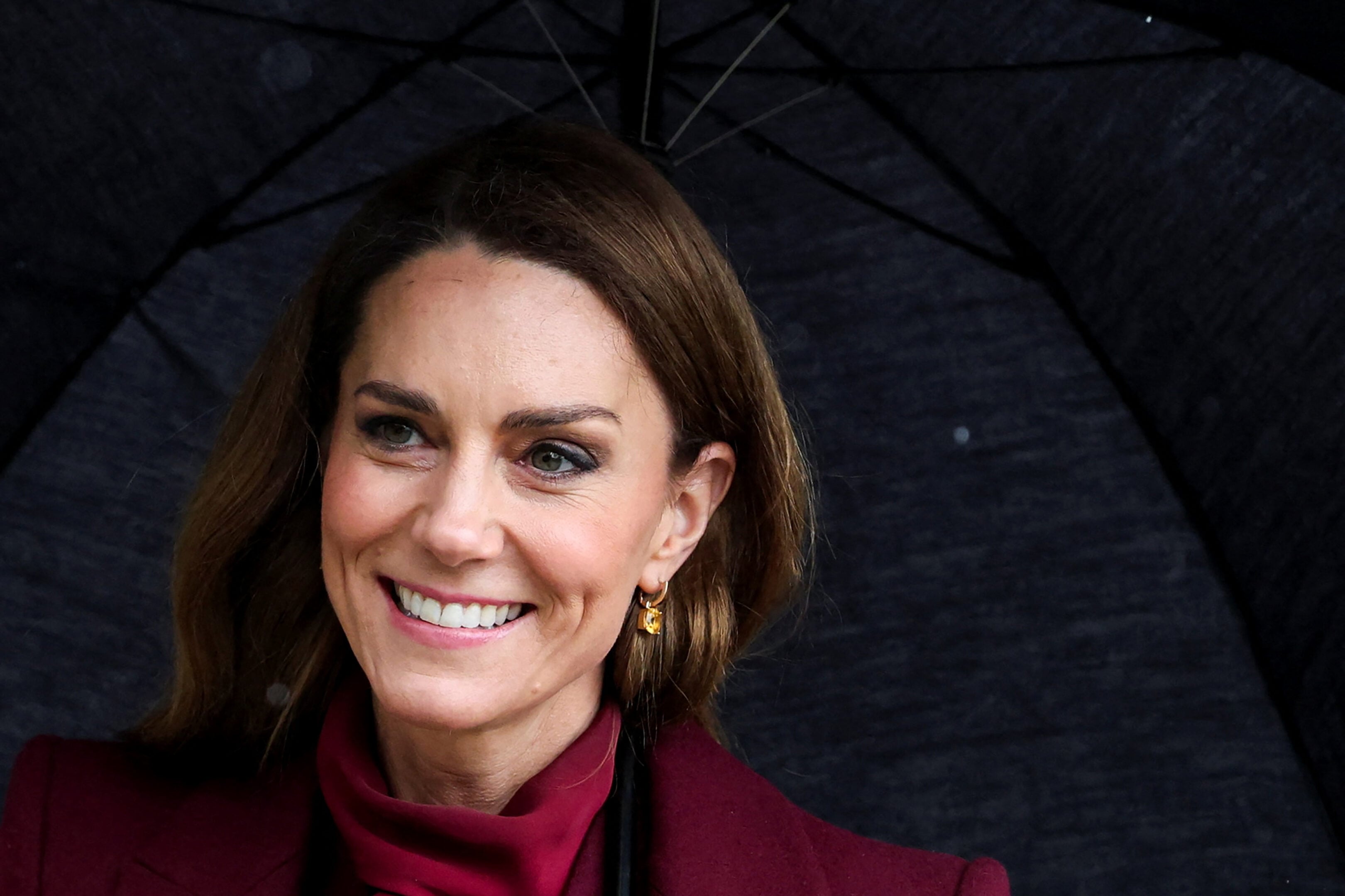 kate middleton il messaggio nascosto dietro gli abiti gi224 visti da Panorama.it kate middleton il messaggio nascosto dietro gli abiti gi224 visti