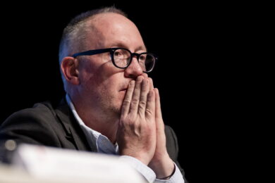 Crans-Montana: indagato anche il sindaco Nicolas Féraud