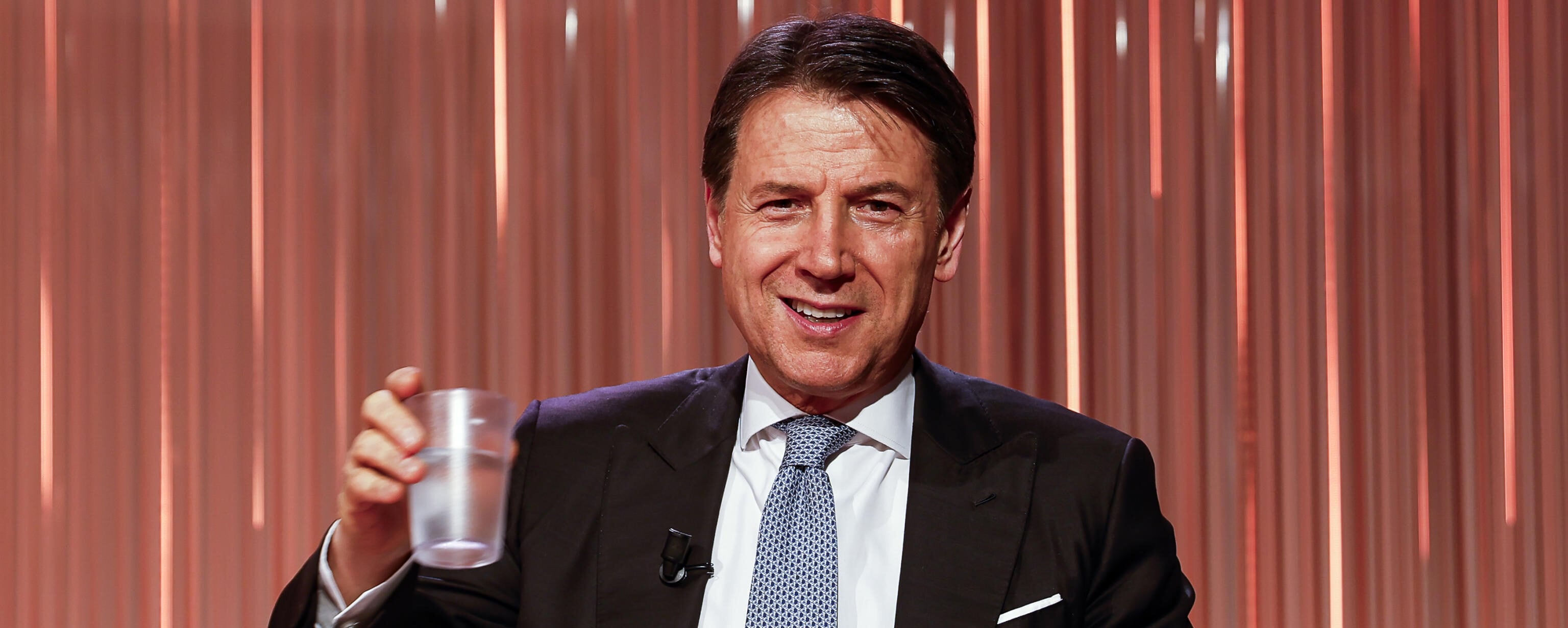 Se la Meloni lascia ci tocca Conte Se la Meloni lascia ci tocca Conte