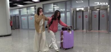 Fiumicino, rientrato il primo volo con italiani bloccati in Oman dallo scoppio della guerra