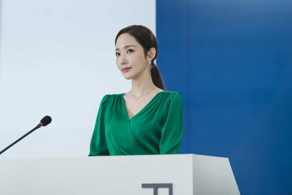 Siren’s Kiss, il romance thriller che trasforma seduzione e sospetto in un gioco pericoloso