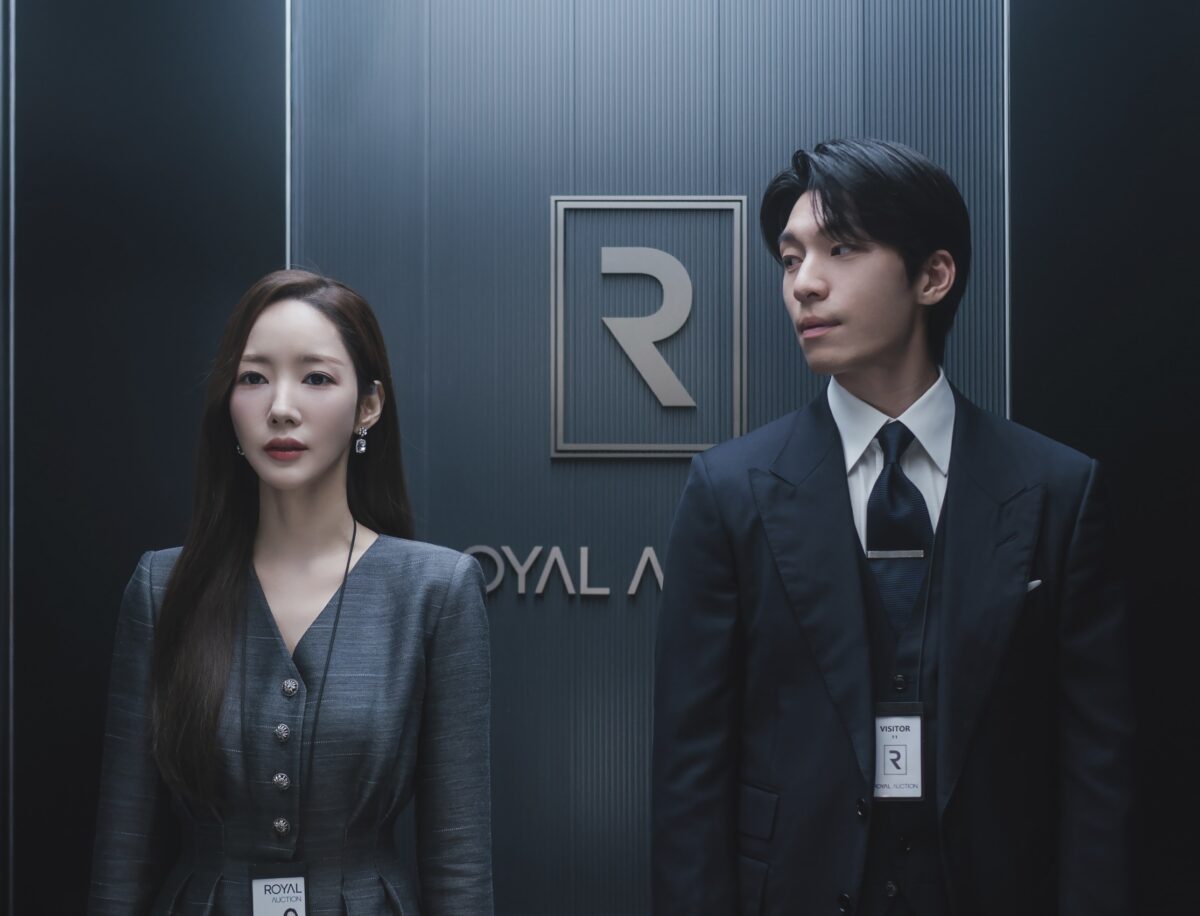 Siren’s Kiss, il romance thriller che trasforma seduzione e sospetto in un gioco pericoloso