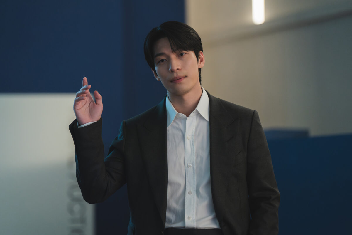 Siren’s Kiss, il romance thriller che trasforma seduzione e sospetto in un gioco pericoloso