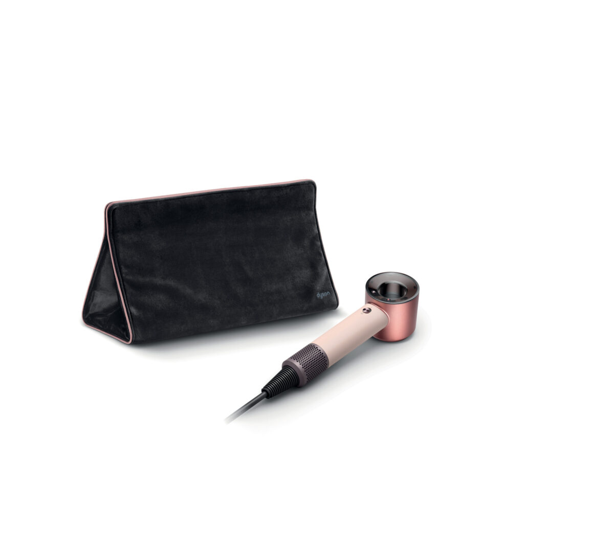 Dyson Supersonic Travel: il nuovo hair tool compatto che ridefinisce lo styling in viaggio