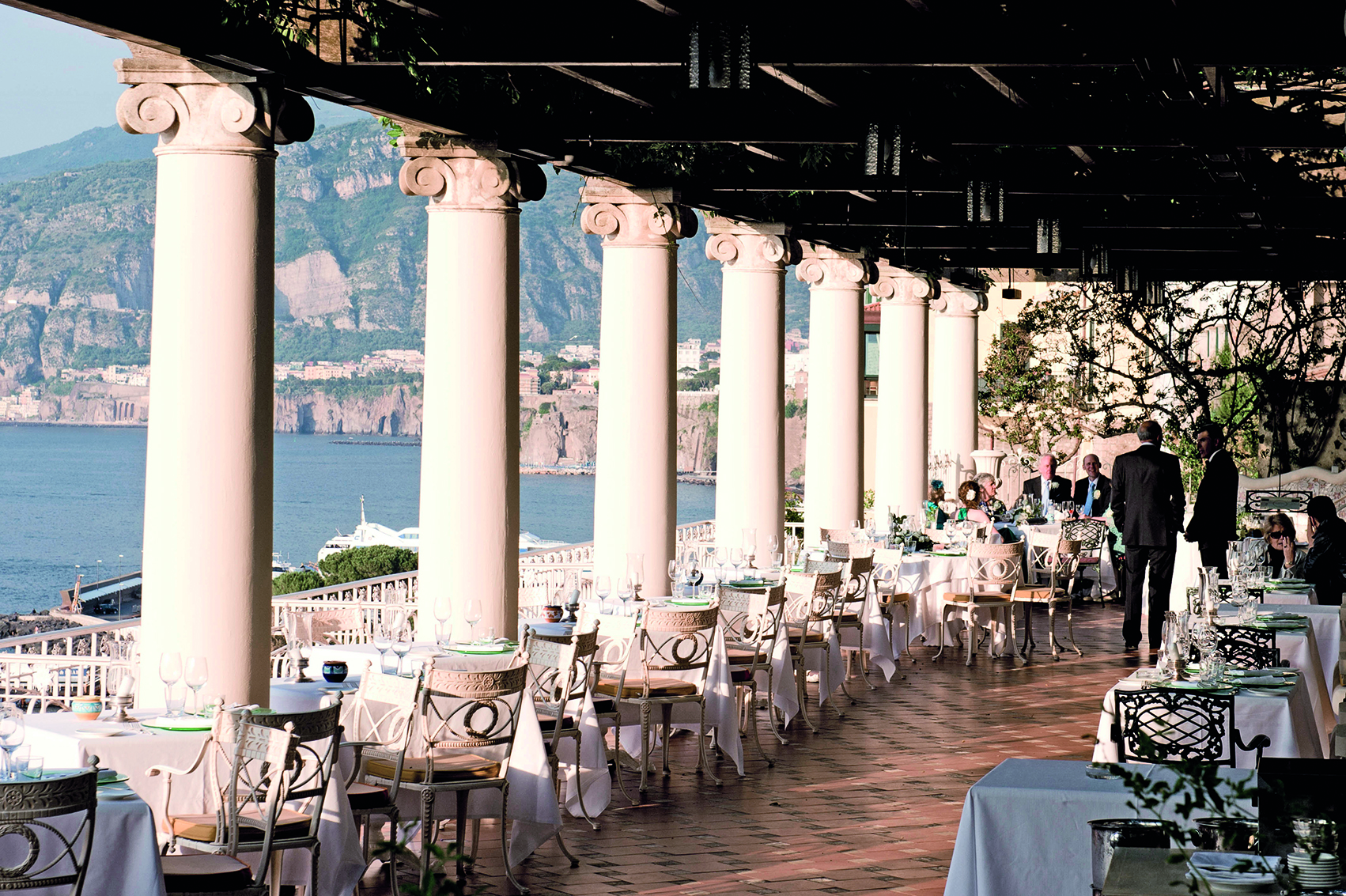 Grand Hotel: quelle dimore che hanno fatto la storia dell’ospitalità Grand Hotel: quelle dimore che hanno fatto la storia dell’ospitalità