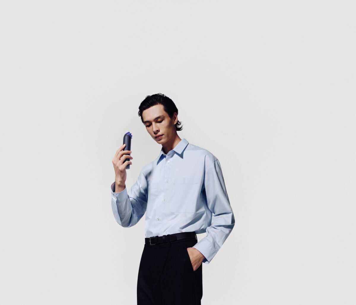 Dyson lancia il ventilatore portatile che raffredda davvero: potenza da casa, formato da tasca