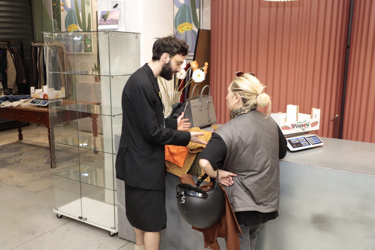 Unsane nobilita la vendita a peso partendo da Milano e Roma Unsane nobilita la vendita a peso partendo da Milano e Roma