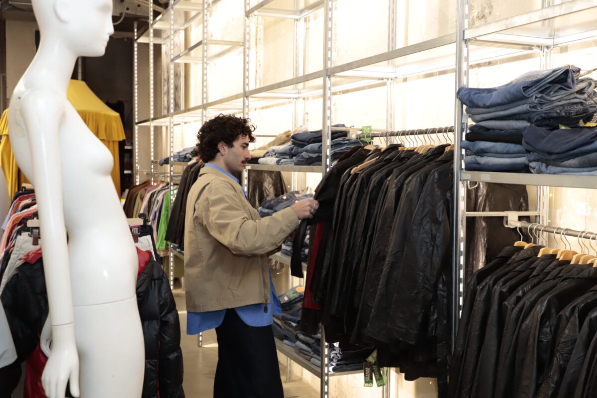 Unsane nobilita la vendita a peso partendo da Milano e Roma Unsane nobilita la vendita a peso partendo da Milano e Roma