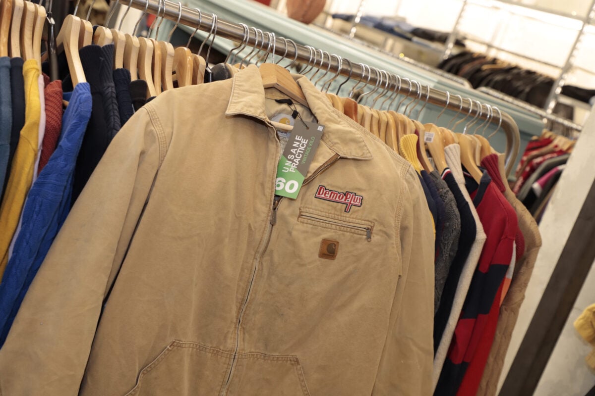 Unsane nobilita la vendita a peso partendo da Milano e Roma Unsane nobilita la vendita a peso partendo da Milano e Roma