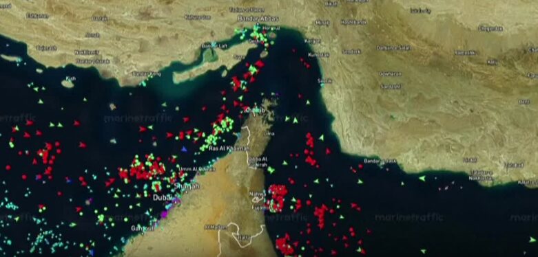 Stretto di Hormuz, il timelapse del traffico marittimo nei giorni della tregua e della trattativa