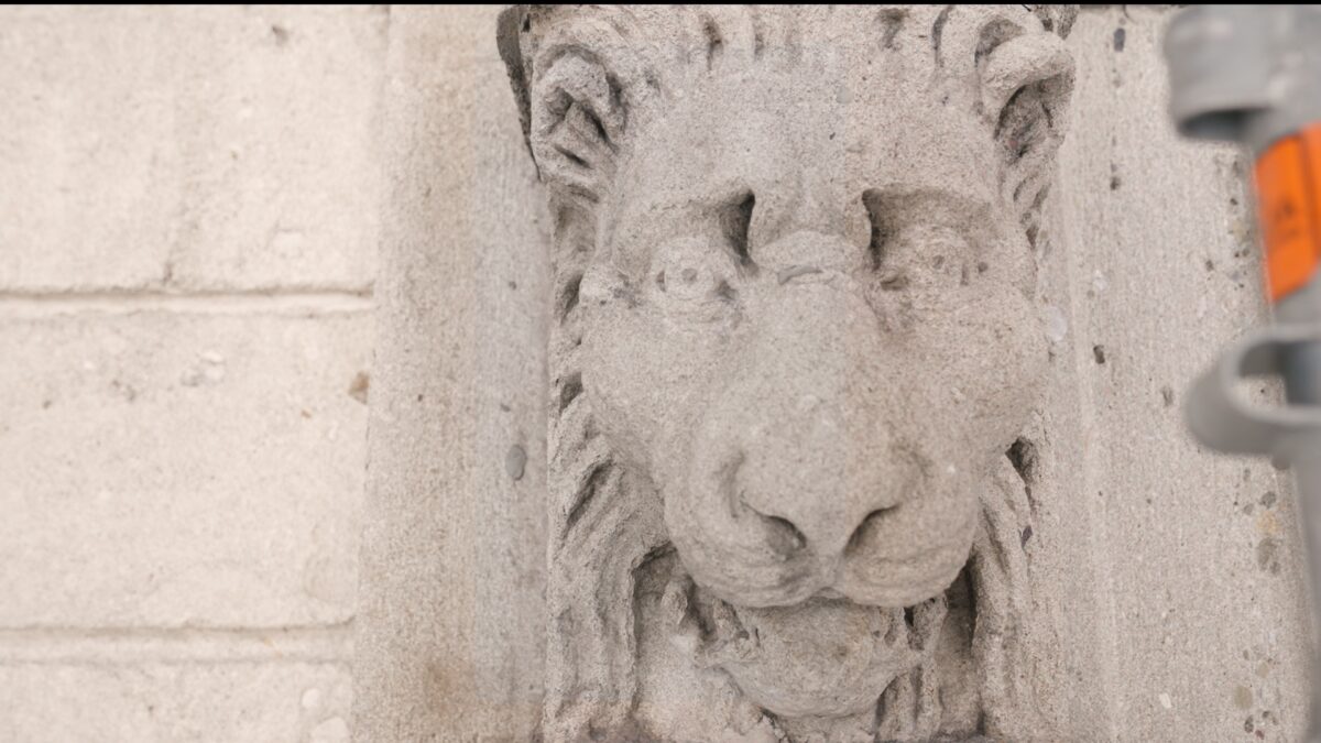 Tod’s restaura Palazzo Marino e ridisegna il ruolo del lusso a Milano Tod’s restaura Palazzo Marino e ridisegna il ruolo del lusso a Milano