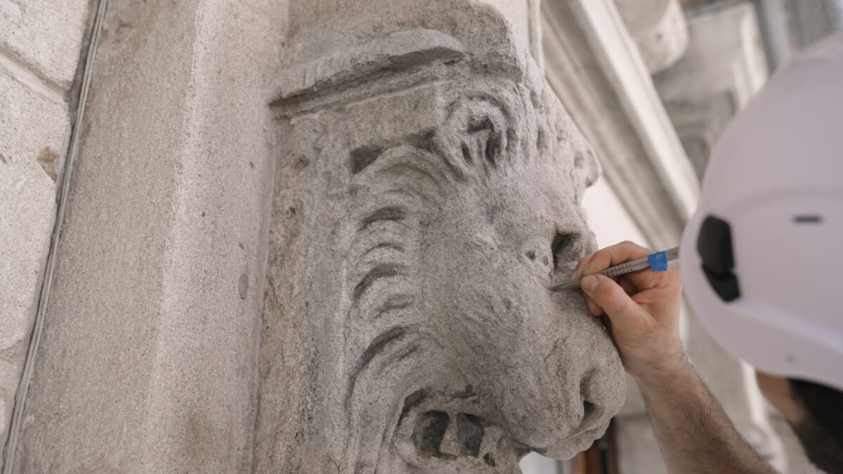 Tod’s restaura Palazzo Marino e ridisegna il ruolo del lusso a Milano Tod’s restaura Palazzo Marino e ridisegna il ruolo del lusso a Milano