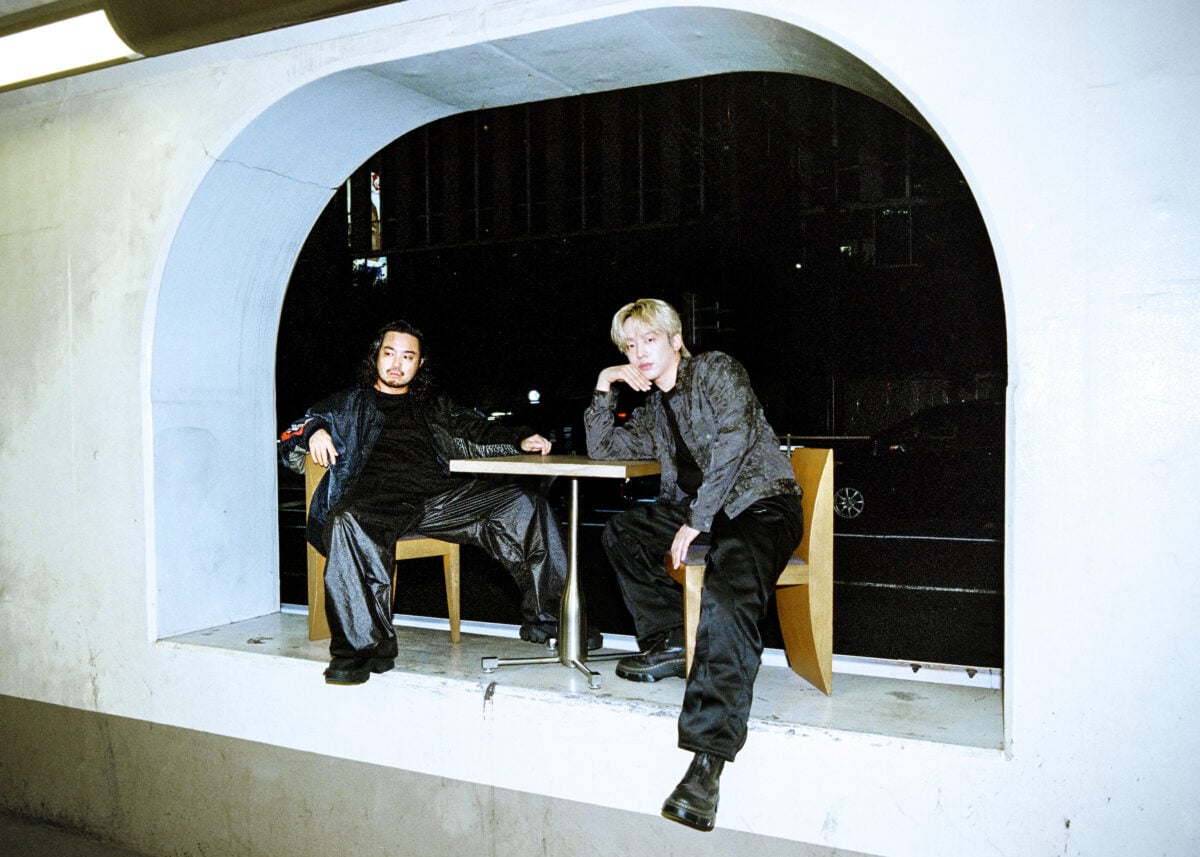 Creepy Nuts: il Giappone che non chiede permesso, conquista l’hip hop globale e arriva al Coachella