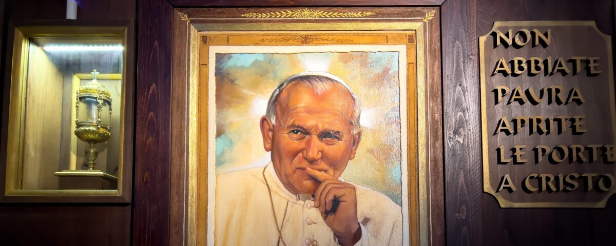 21 anni dalla morte di Giovanni Paolo II: le 5 cose che non sapevate su uno dei Papi più influenti della storia