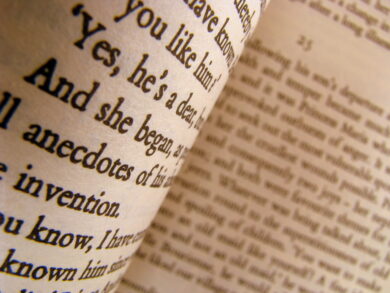 I 100 romanzi più belli di sempre secondo gli scrittori: la classifica che sta facendo discutere il mondo dei libri