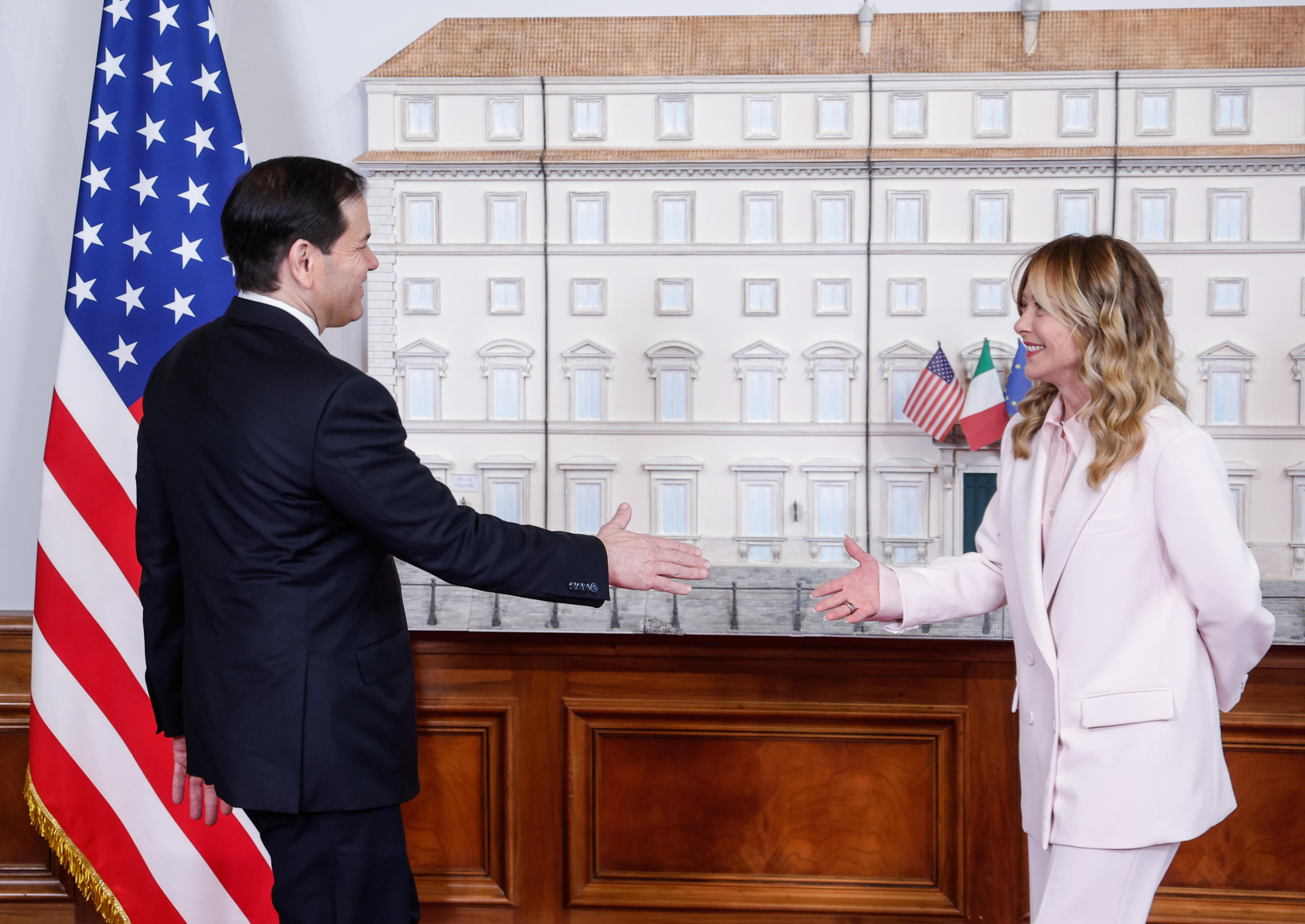 Rubio incontra Meloni, il faccia a faccia per ricucire i rapporti tra Italia e Stati Uniti