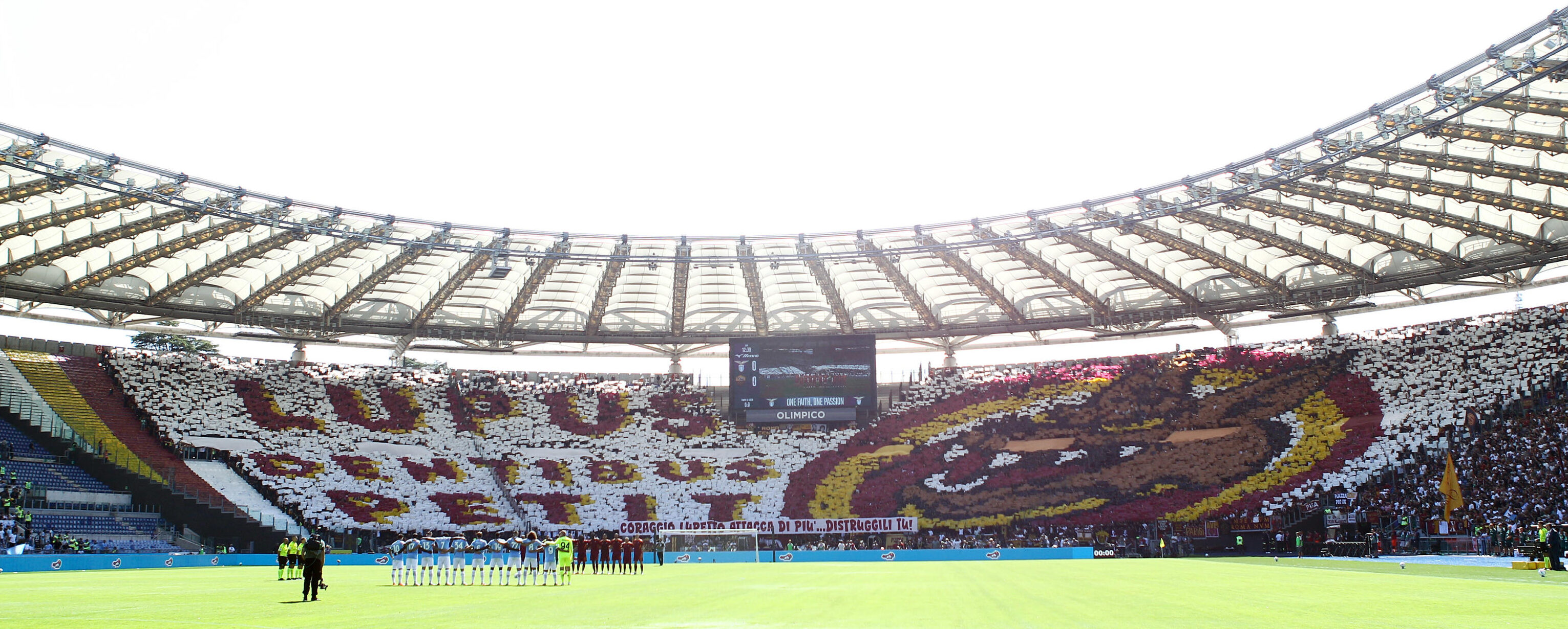 Derby di Roma, che caos: il rischio di mezza Serie A in campo lunedì pomeriggio Derby di Roma, che caos: il rischio di mezza Serie A in campo lunedì pomeriggio