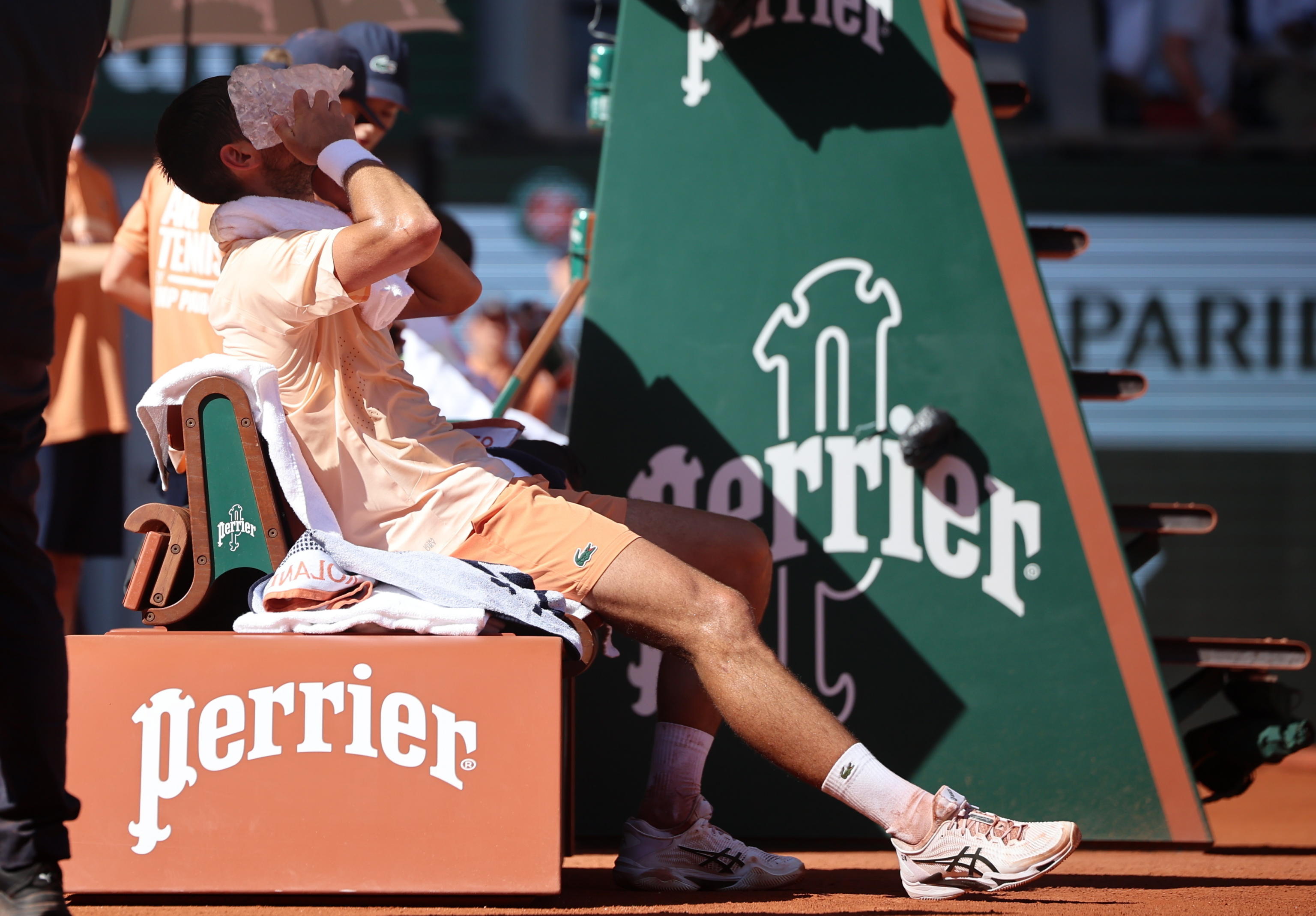 roland garros il collasso di mensik e la furia di nole come funziona da Panorama.it roland garros il collasso di mensik e la furia di nole come funziona