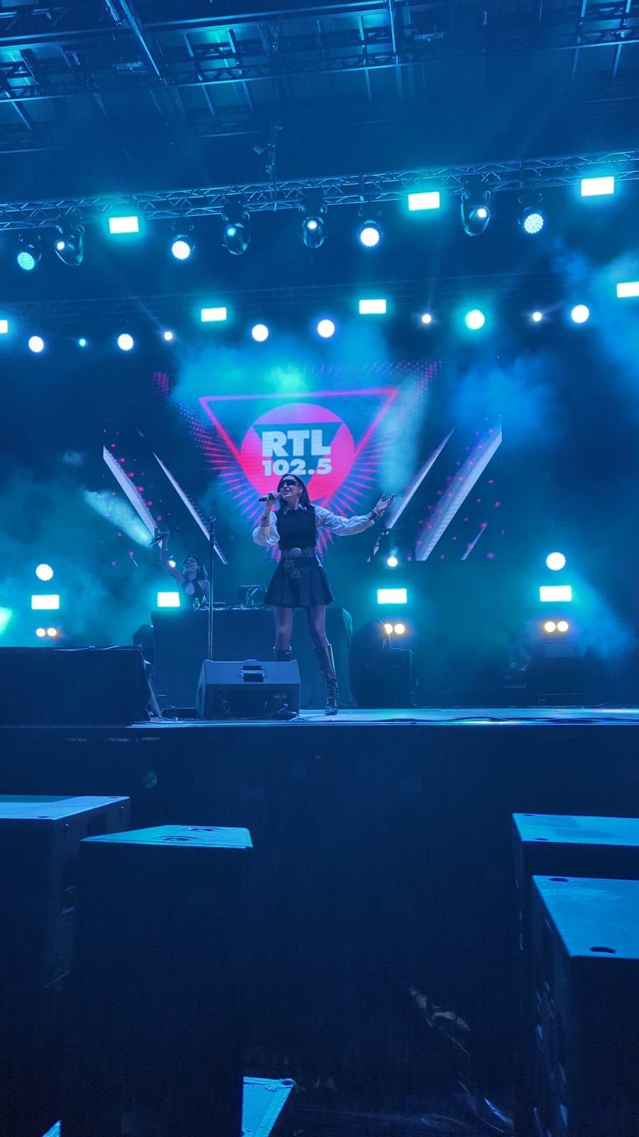 RTL 102.5 fa ballare la Puglia con Amelie e DJ Alma: migliaia di persone in piazza a San Severo