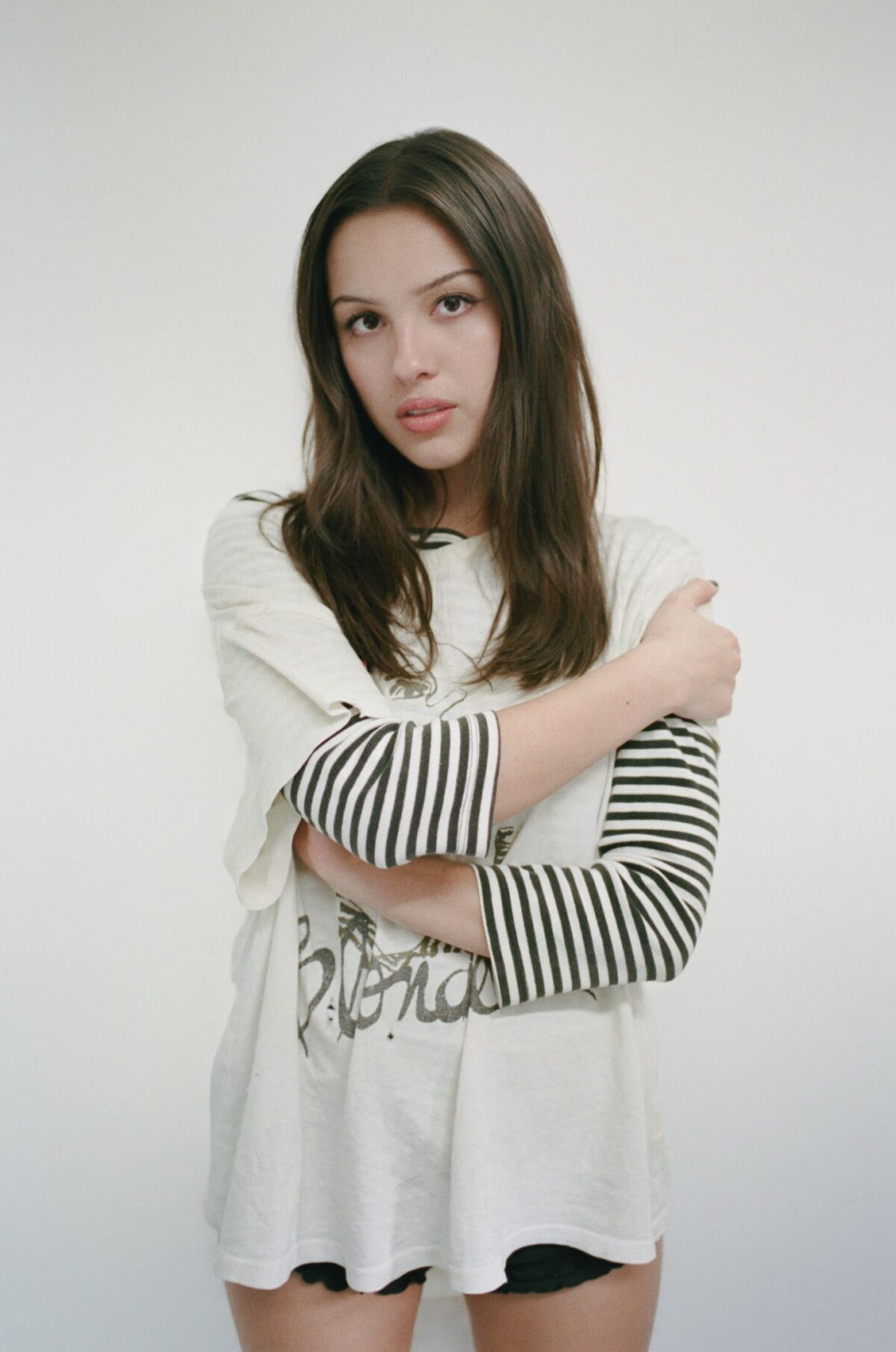 Olivia Rodrigo travolge Spotify: il nuovo album entra nella storia del pop femminile Olivia Rodrigo travolge Spotify: il nuovo album entra nella storia del pop femminile
